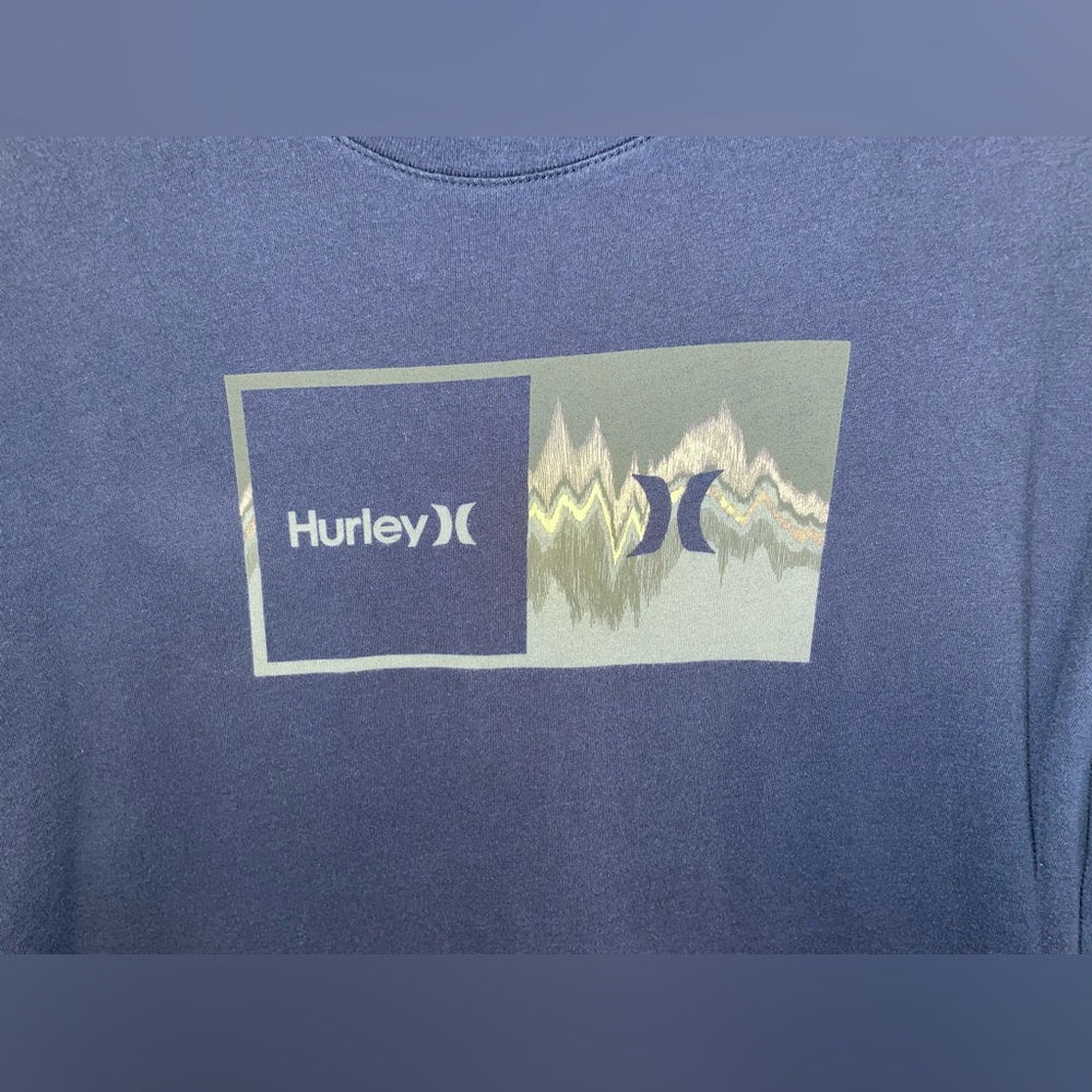 Dark blue size large Hurley Tshirt
